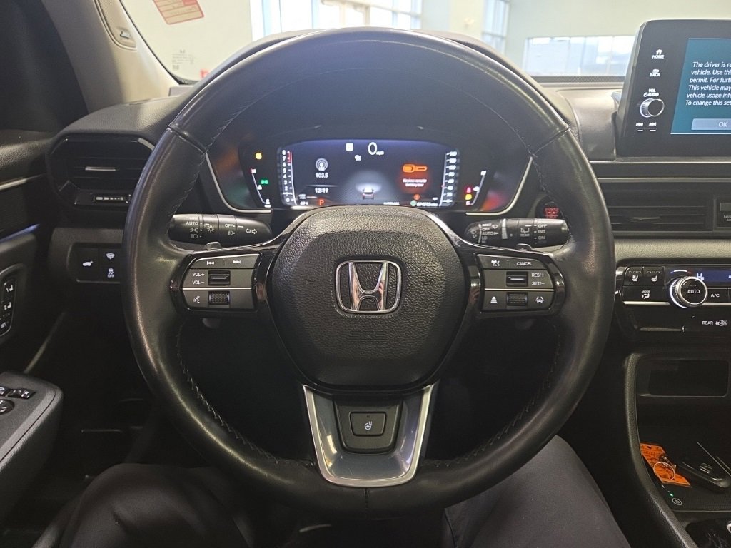 Used 2023 Honda Pilot Elite image 24