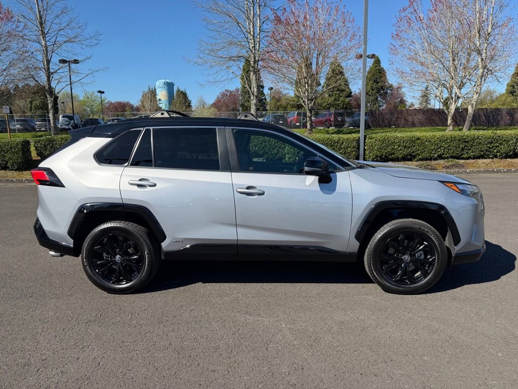 Used 2022 Toyota RAV4 XSE image 9