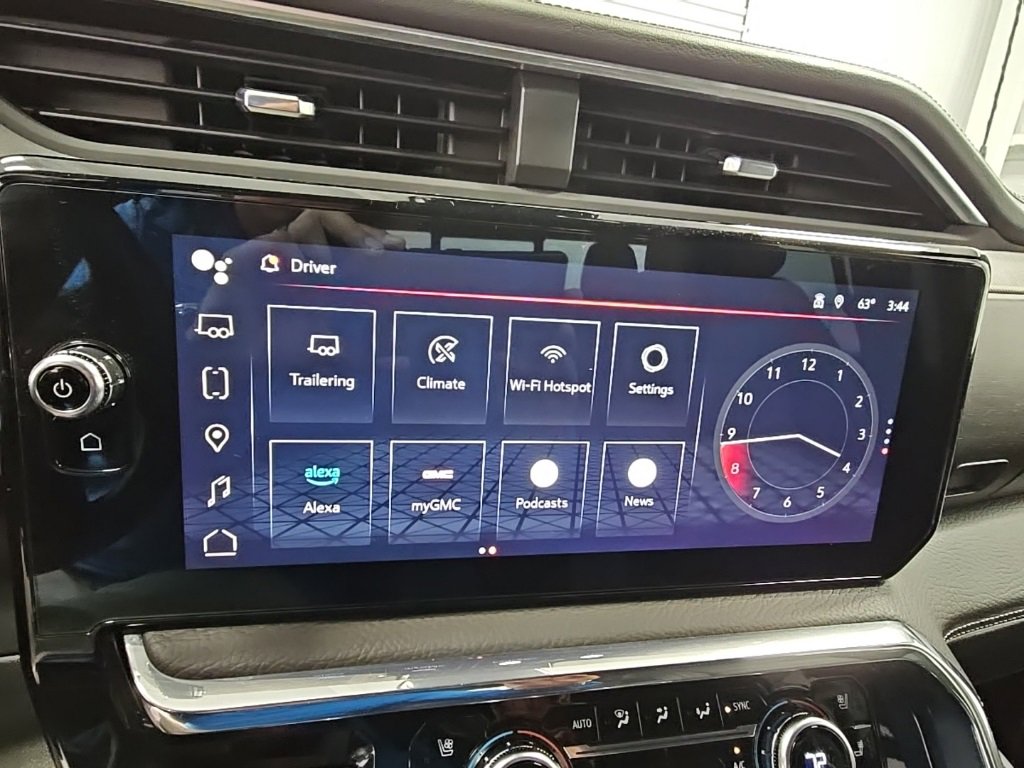 Certified 2024 GMC Sierra 3500 Denali w/ Denali Reserve Package image 17