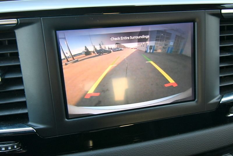 Used 2024 Chrysler Voyager LX FWD image 25