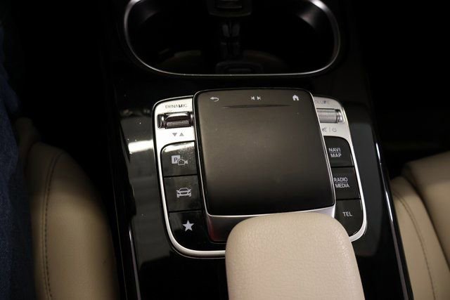 Used 2019 Mercedes-Benz A 220 image 18