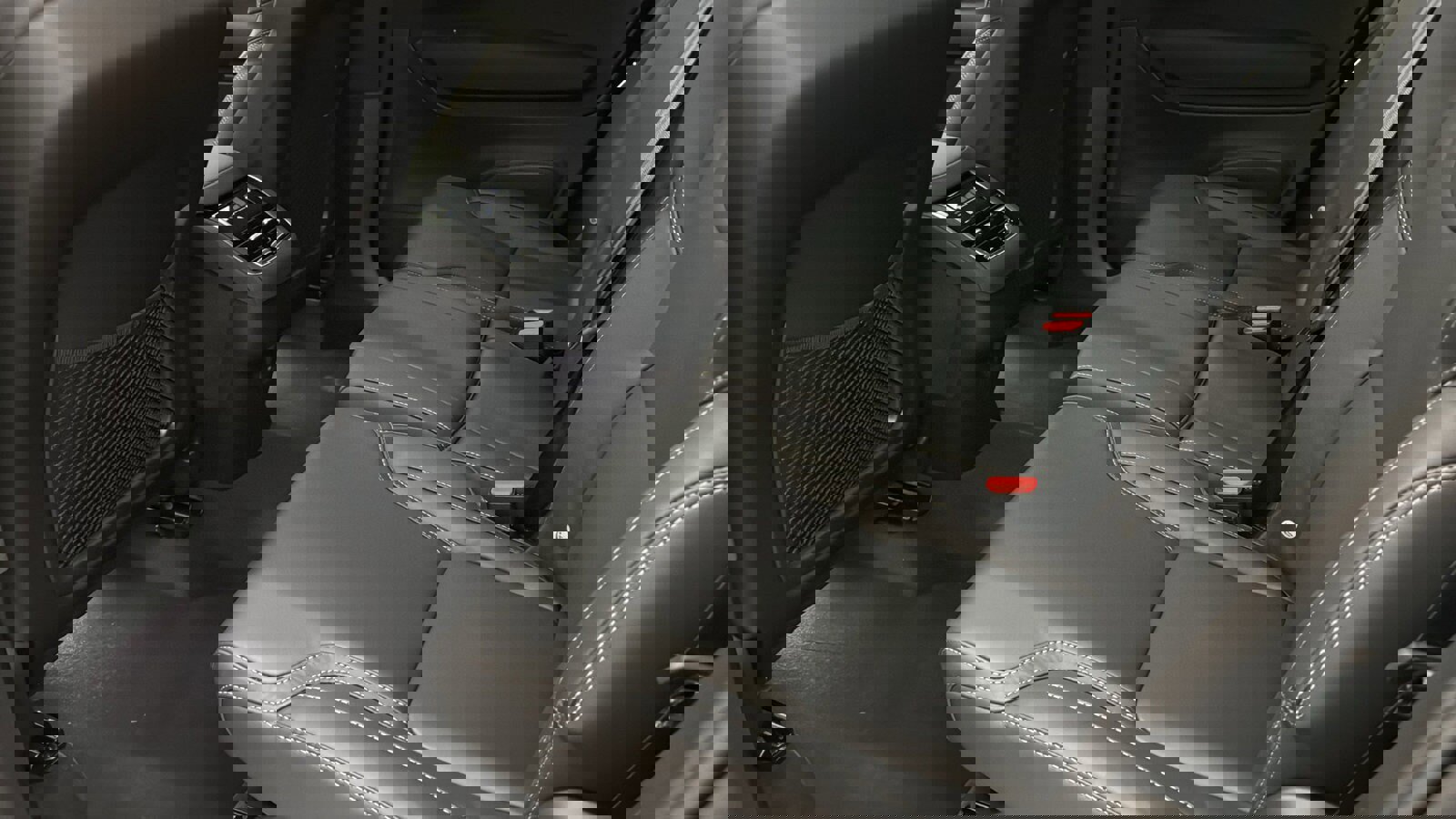 New 2026 Volvo XC90 B6 Ultra w/ Protection Package Premier image 27