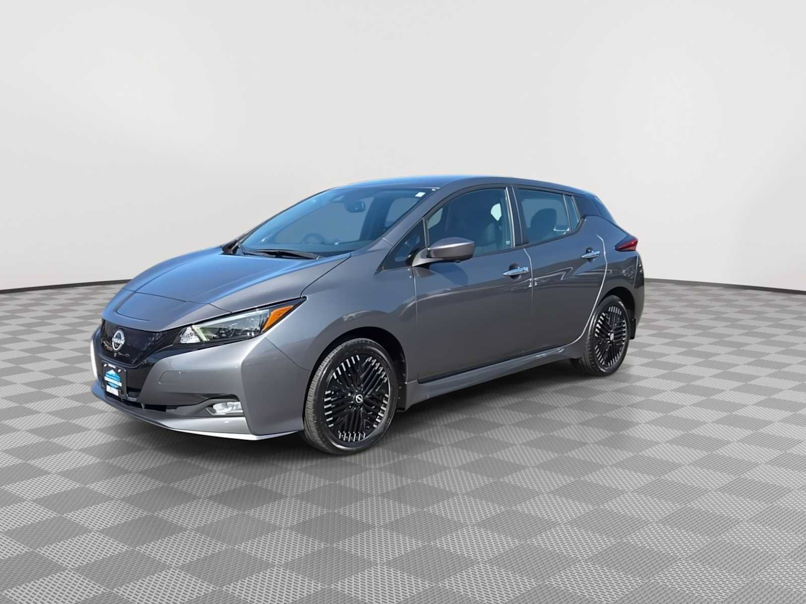 Used 2024 Nissan Leaf SV Plus FWD image 4