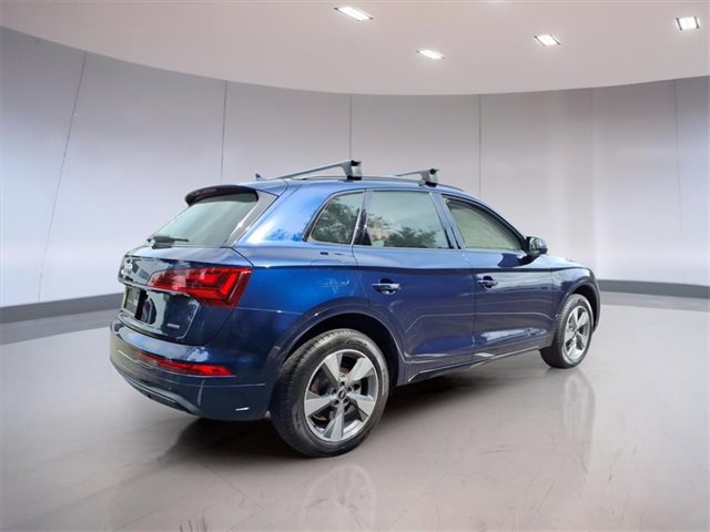 Certified 2025 Audi Q5 2.0T Premium w/ Convenience Plus Package image 2
