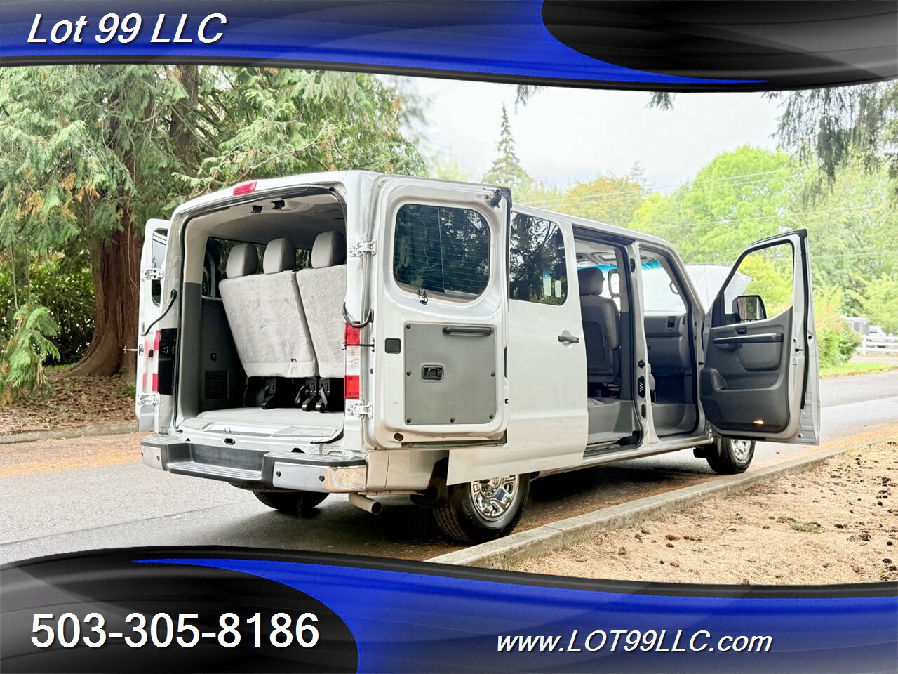 Used 2021 Nissan NV 3500 SV image 21