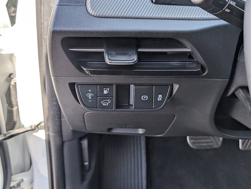 Used 2023 Kia EV6 GT image 28