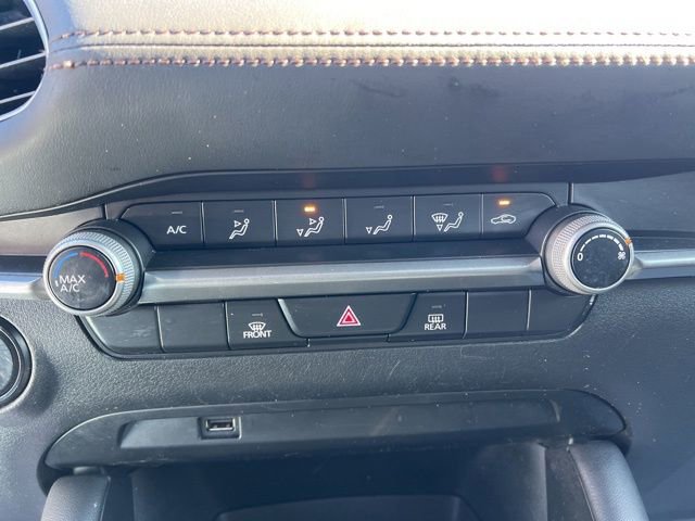 Used 2021 MAZDA MAZDA3 s image 20