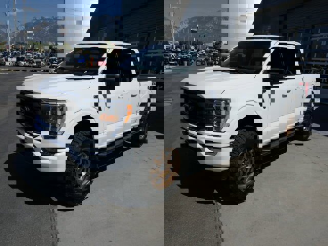 Certified 2022 Ford F150 XLT w/ Equipment Group 302A High image 4