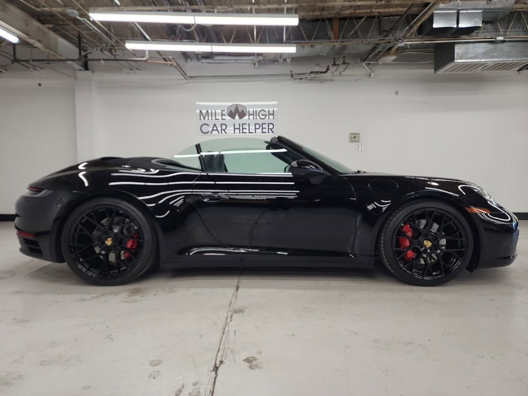 Used 2020 Porsche 911 Carrera 4S AWD/4WD image 14