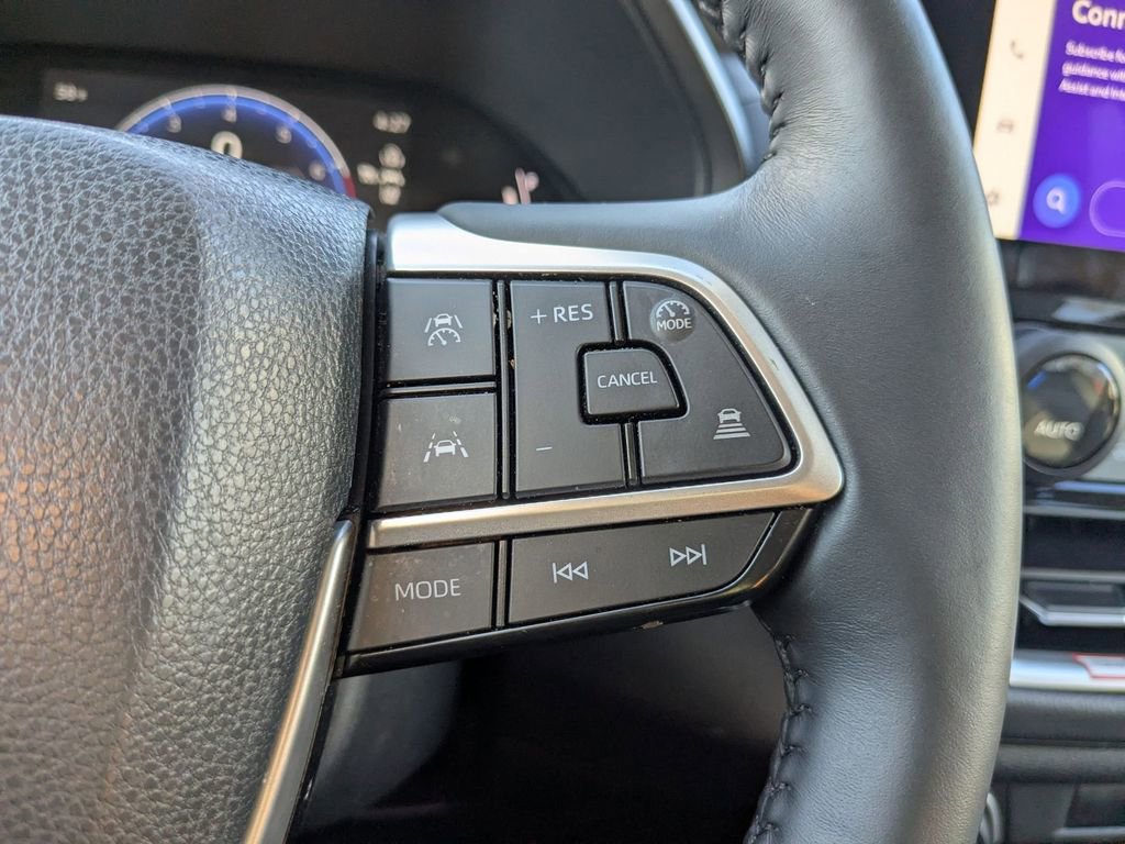 Used 2025 Toyota Grand Highlander XLE image 23
