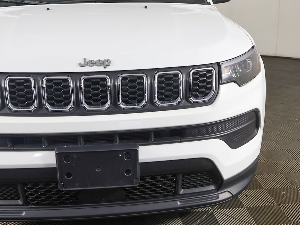 Used 2025 Jeep Compass Sport AWD/4WD image 11