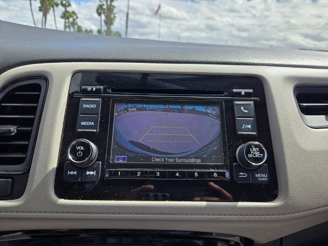 Used 2021 Honda HR-V LX image 9