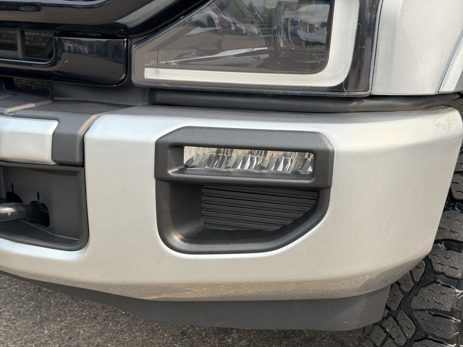 Used 2022 Ford F250 Lariat w/ Tremor Off-Road Package AWD/4WD image 15