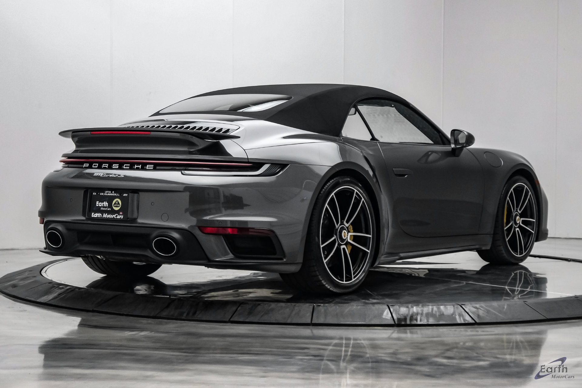 Used 2024 Porsche 911 Turbo S AWD/4WD image 22