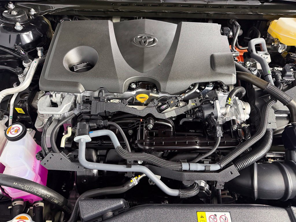 Used 2026 Toyota Camry LE FWD image 22