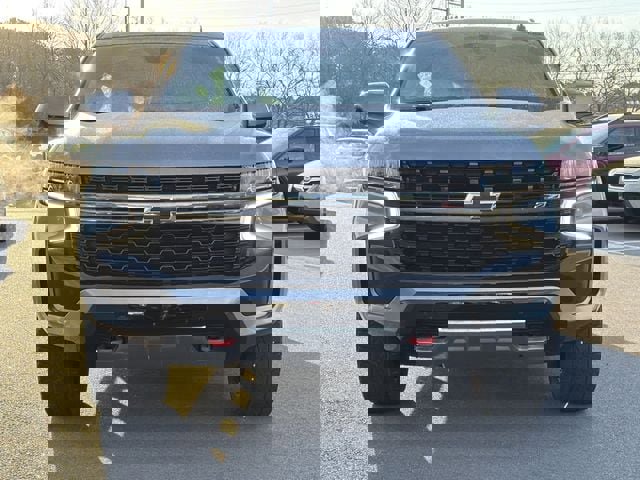 Used 2022 Chevrolet Suburban Z71 image 8