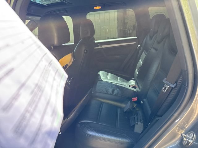 Used 2008 Porsche Cayenne AWD/4WD image 12