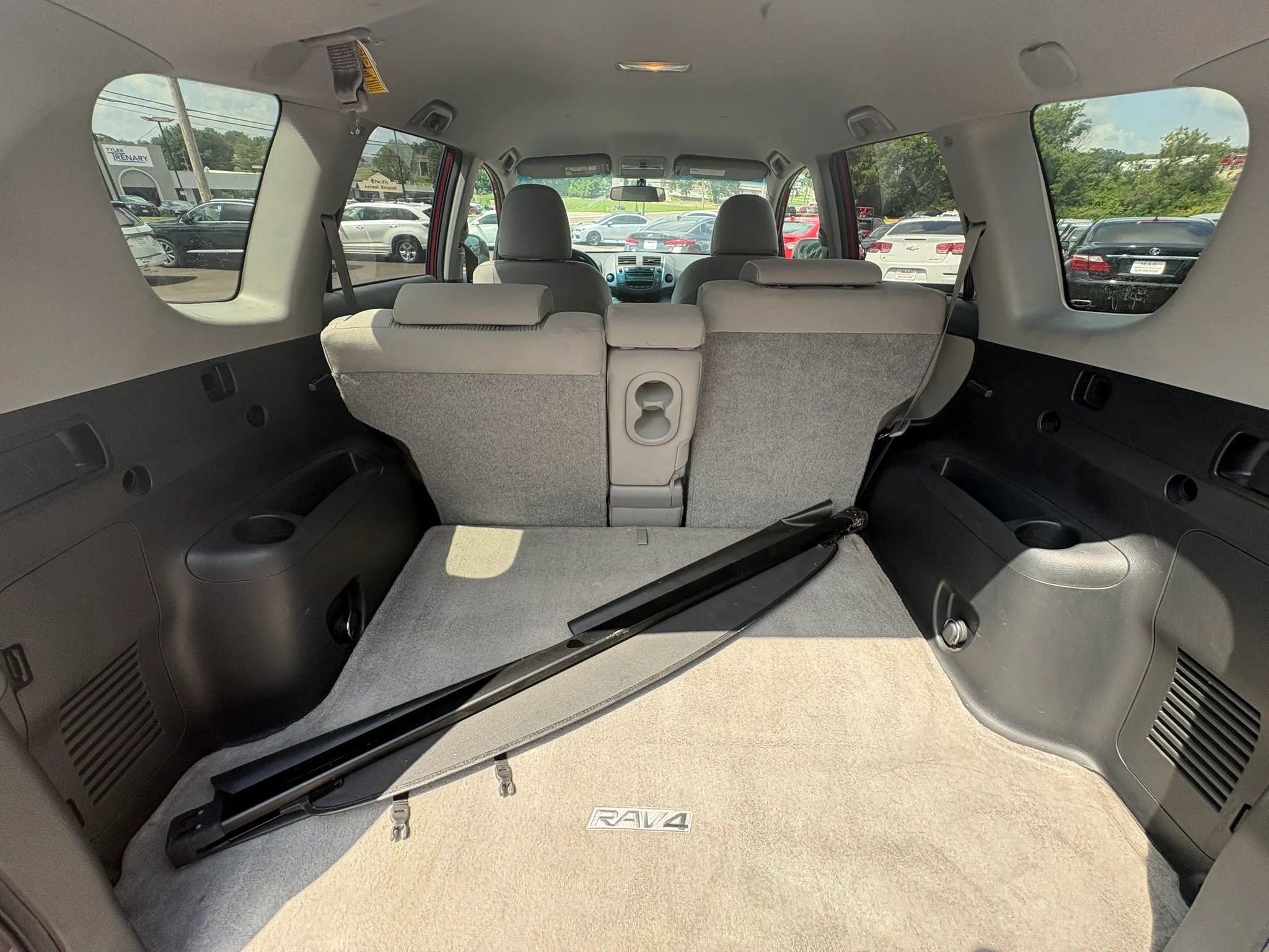 Used 2010 Toyota RAV4 4WD image 29