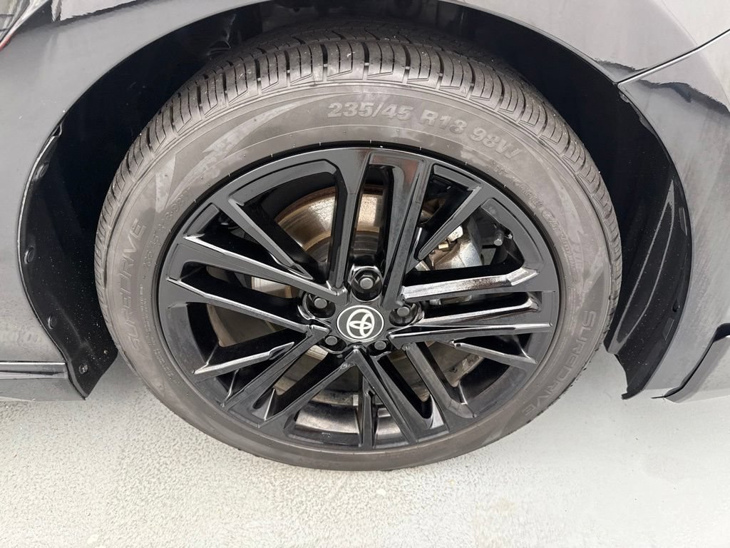 Used 2025 Toyota Camry SE FWD image 17