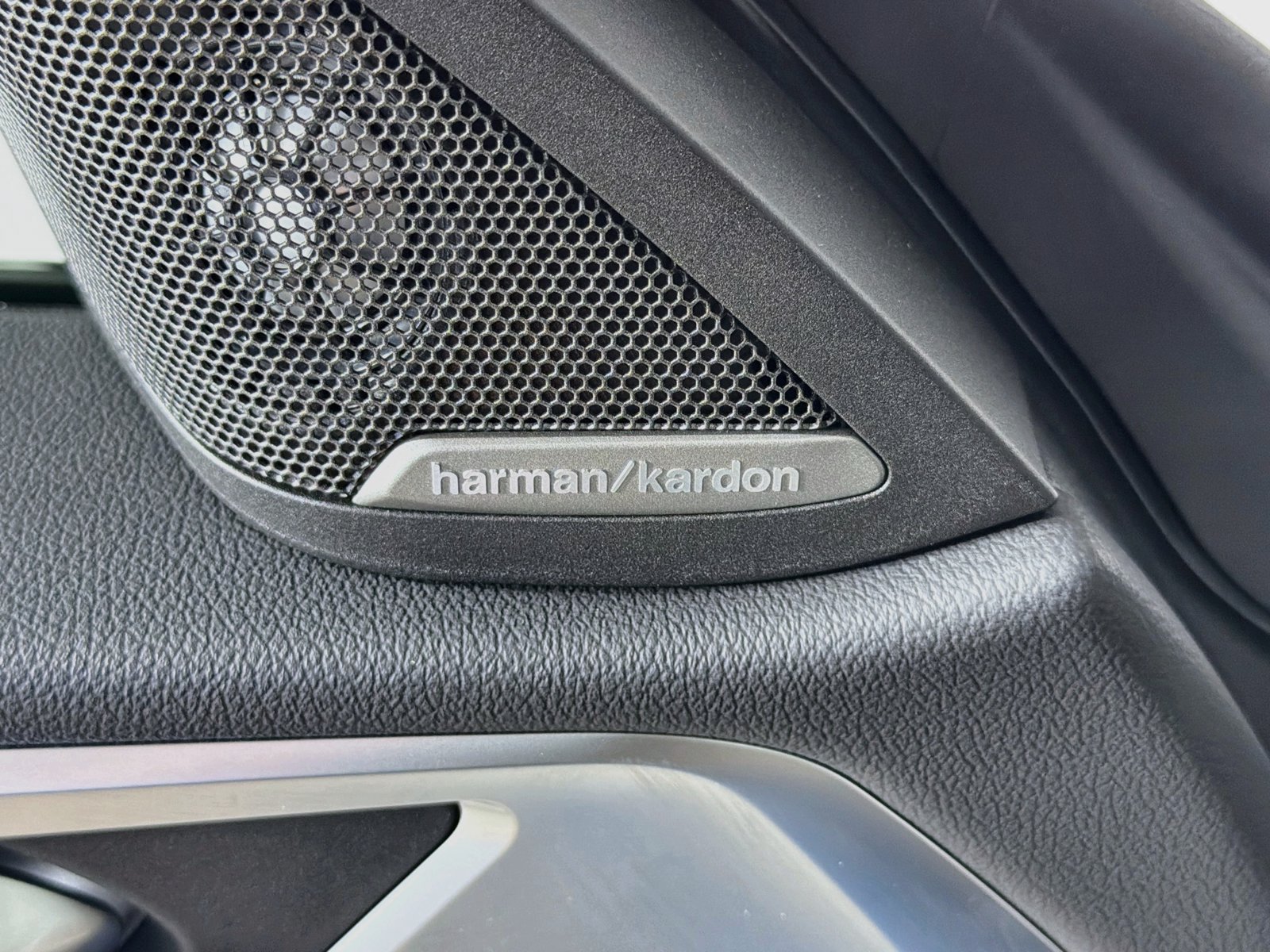 Used 2026 BMW M440i w/ Premium Package RWD image 19