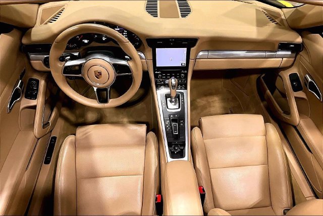 Used 2017 Porsche 911 Targa 4S AWD/4WD image 8