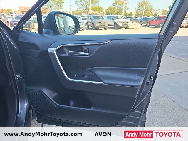 Used 2022 Toyota RAV4 XLE w/ XLE Grade Weather Package AWD/4WD image 35