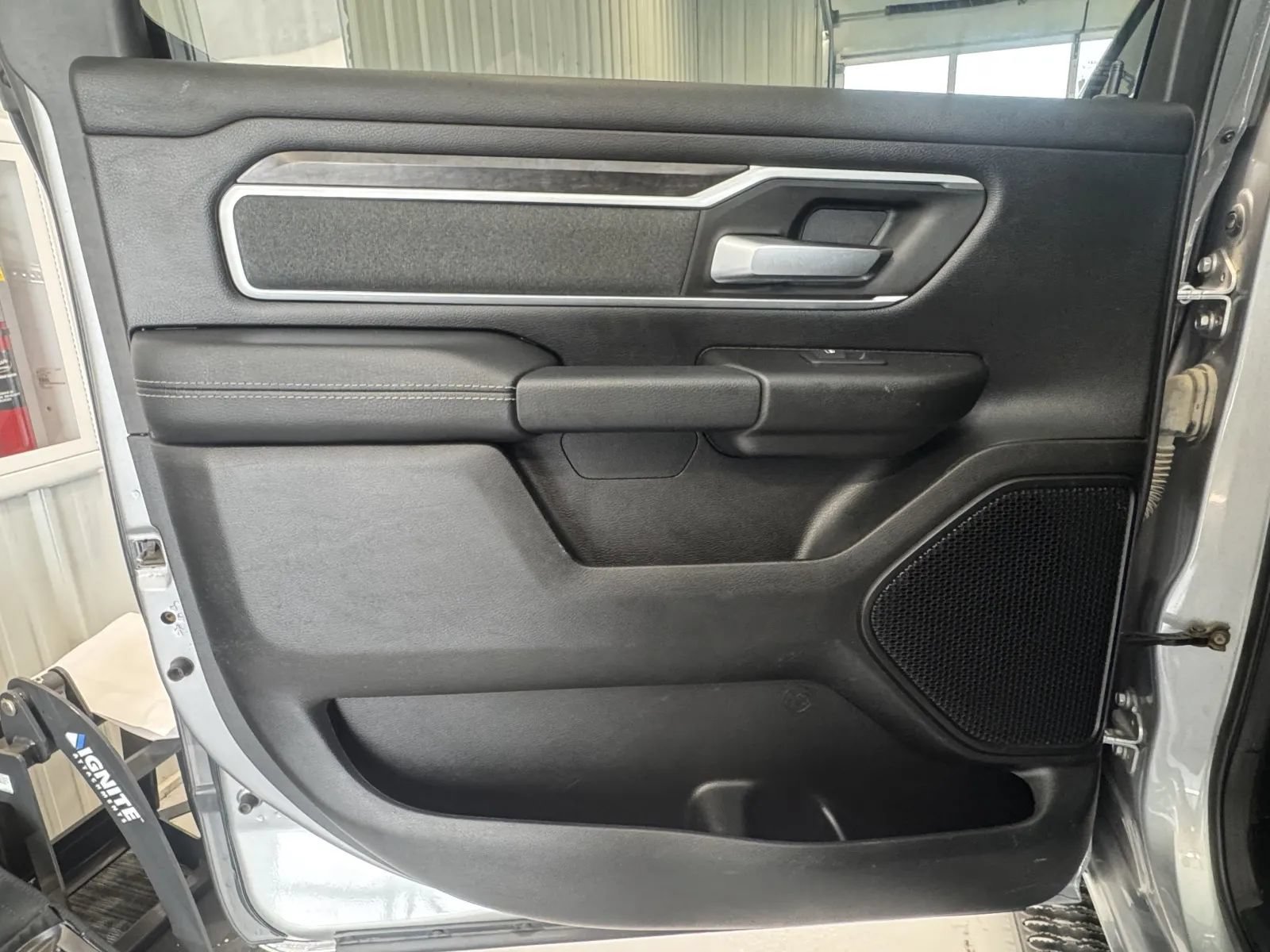 Used 2022 RAM 1500 Big Horn AWD/4WD image 11