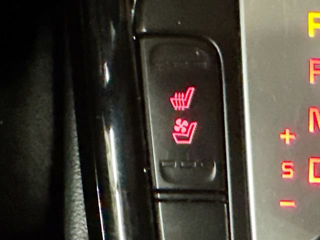 Used 2023 Kia Forte GT-Line w/ GT-Line Premium Package FWD image 21