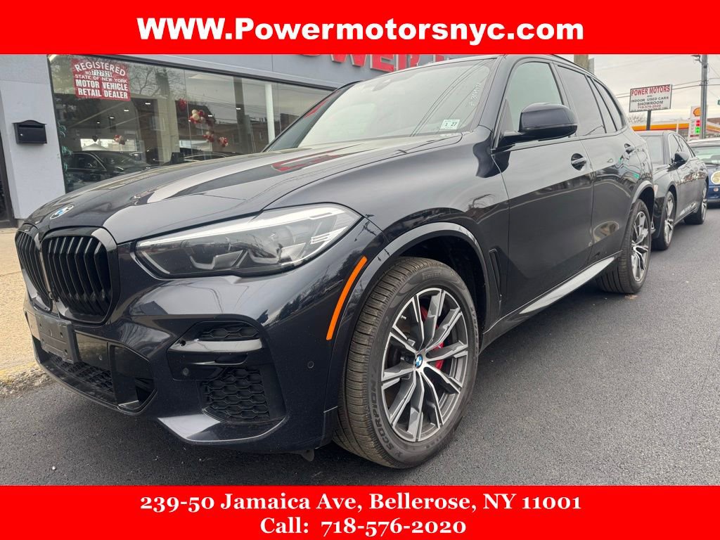 Used 2022 BMW X5 xDrive40i w/ M Sport Package AWD/4WD image 1