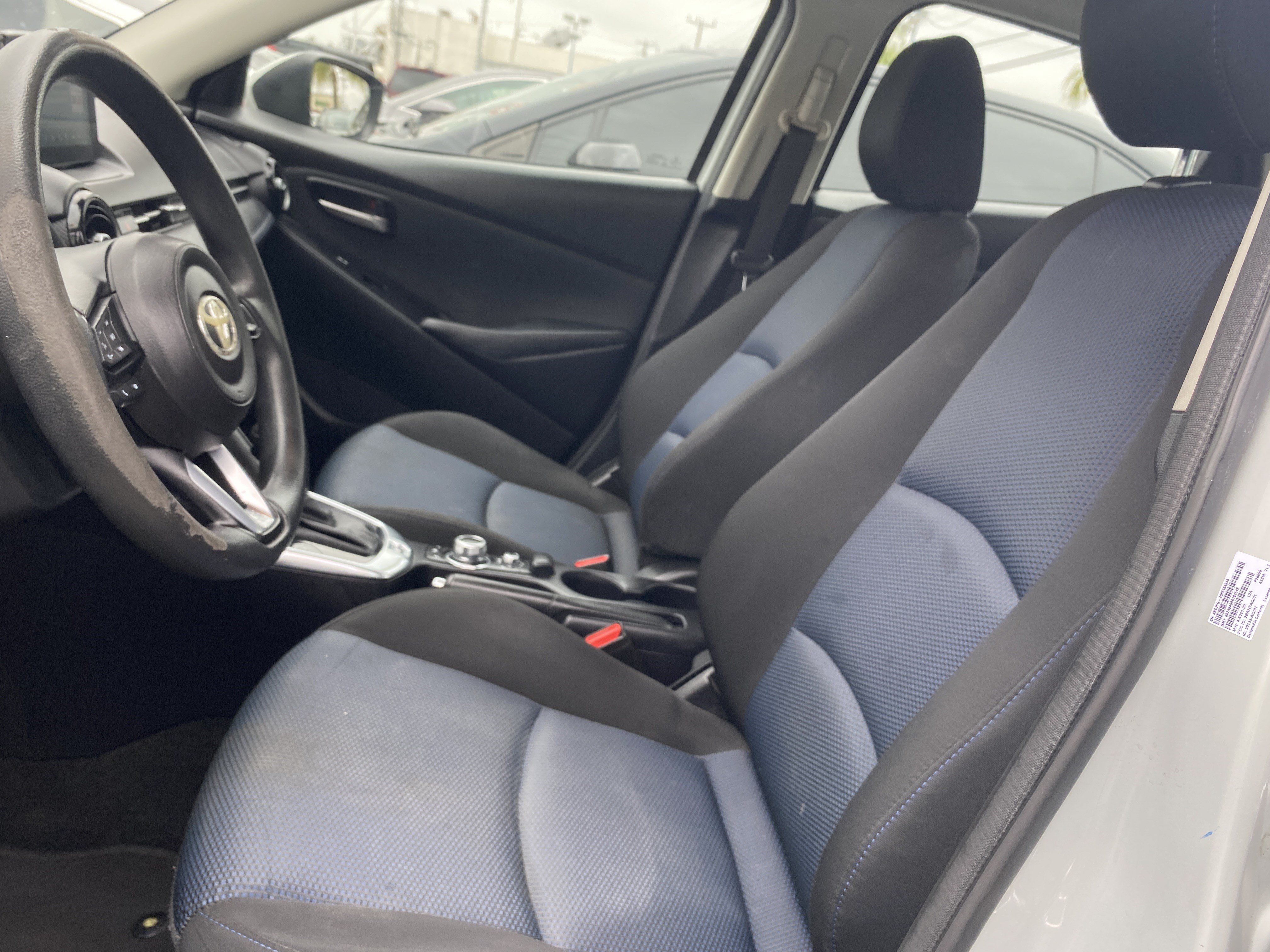 Used 2019 Toyota Yaris LE FWD image 11