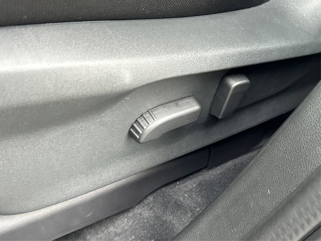 Certified 2025 Subaru Ascent Premium image 35