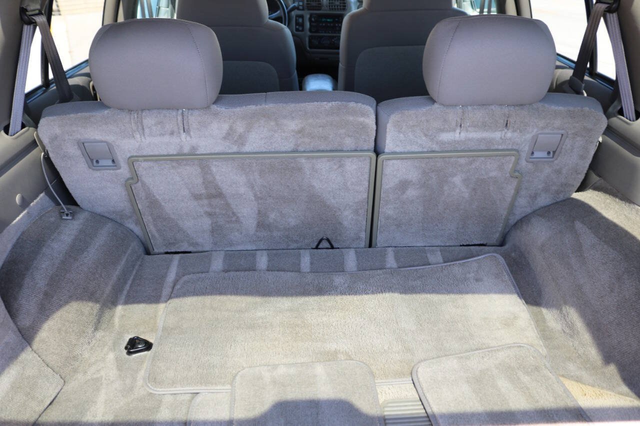 Used 2004 Chevrolet Blazer LS w/ Preferred Equipment Group AWD/4WD image 57