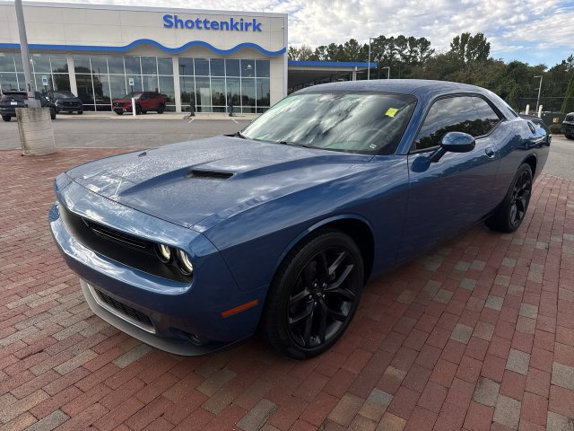 Used 2022 Dodge Challenger SXT w/ Blacktop Package RWD image 1