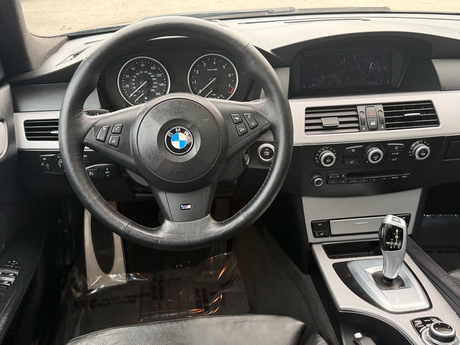 Used 2010 BMW 535i xDrive Sedan AWD/4WD image 11