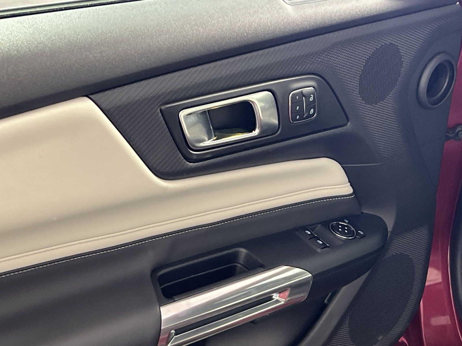 Used 2025 Ford Mustang GT Premium RWD image 16