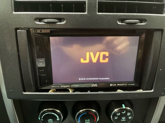 Used 2011 Jeep Liberty Sport image 17