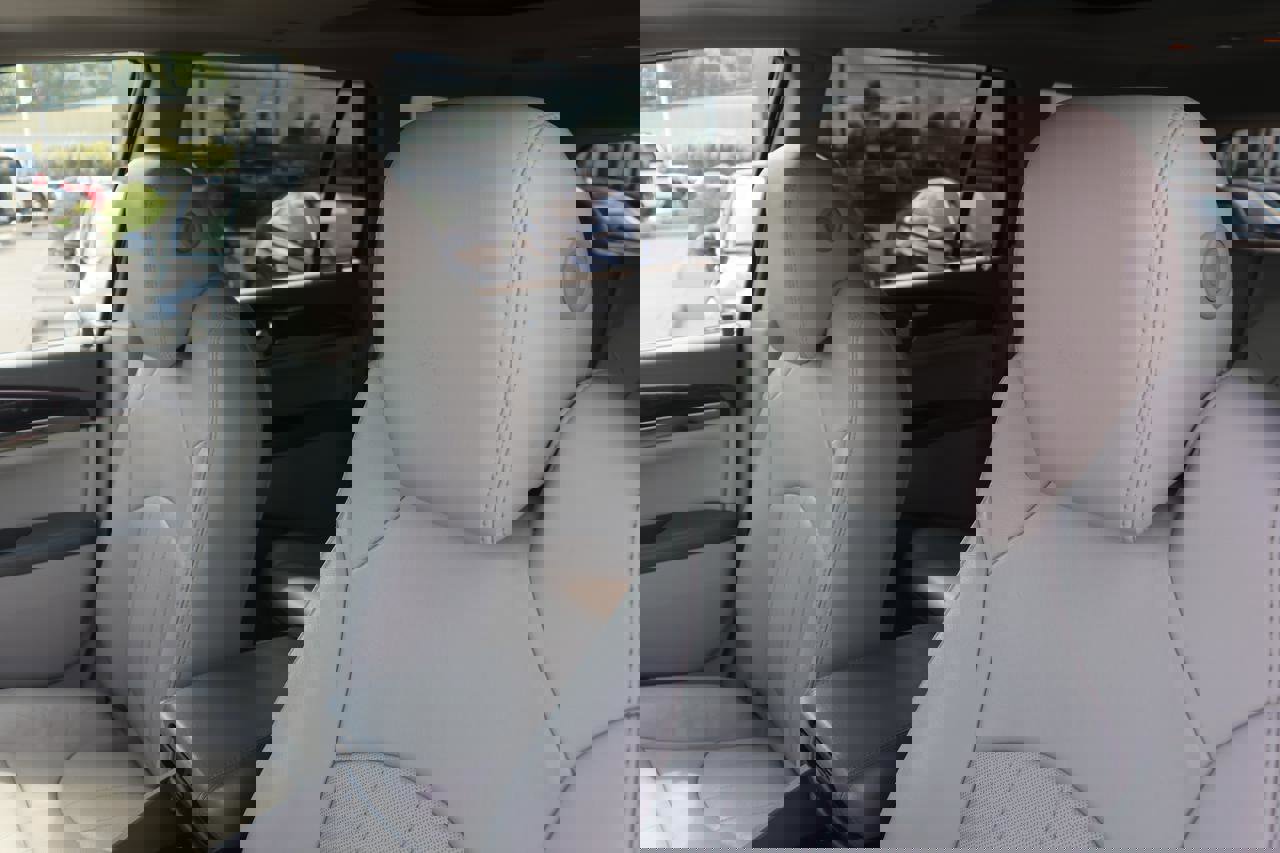 Used 2017 Buick Enclave Premium w/ Experience Buick Package image 30