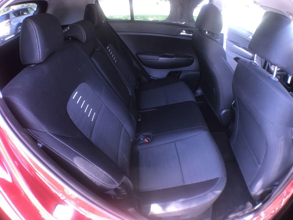 Used 2021 Kia Sportage LX w/ LX Fwd Popular Package image 21