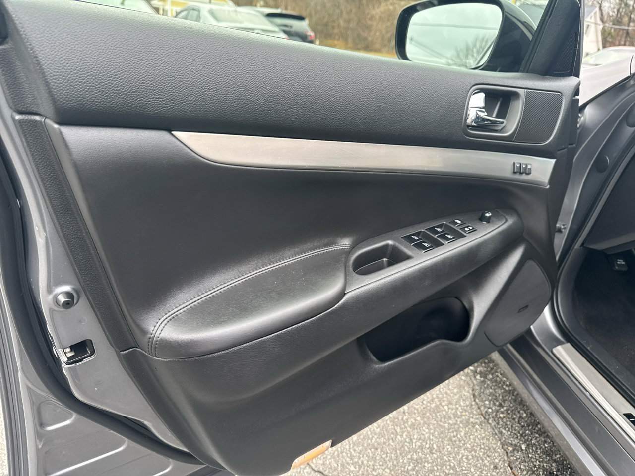 Used 2013 INFINITI G37 x Sedan w/ Premium Pkg image 22