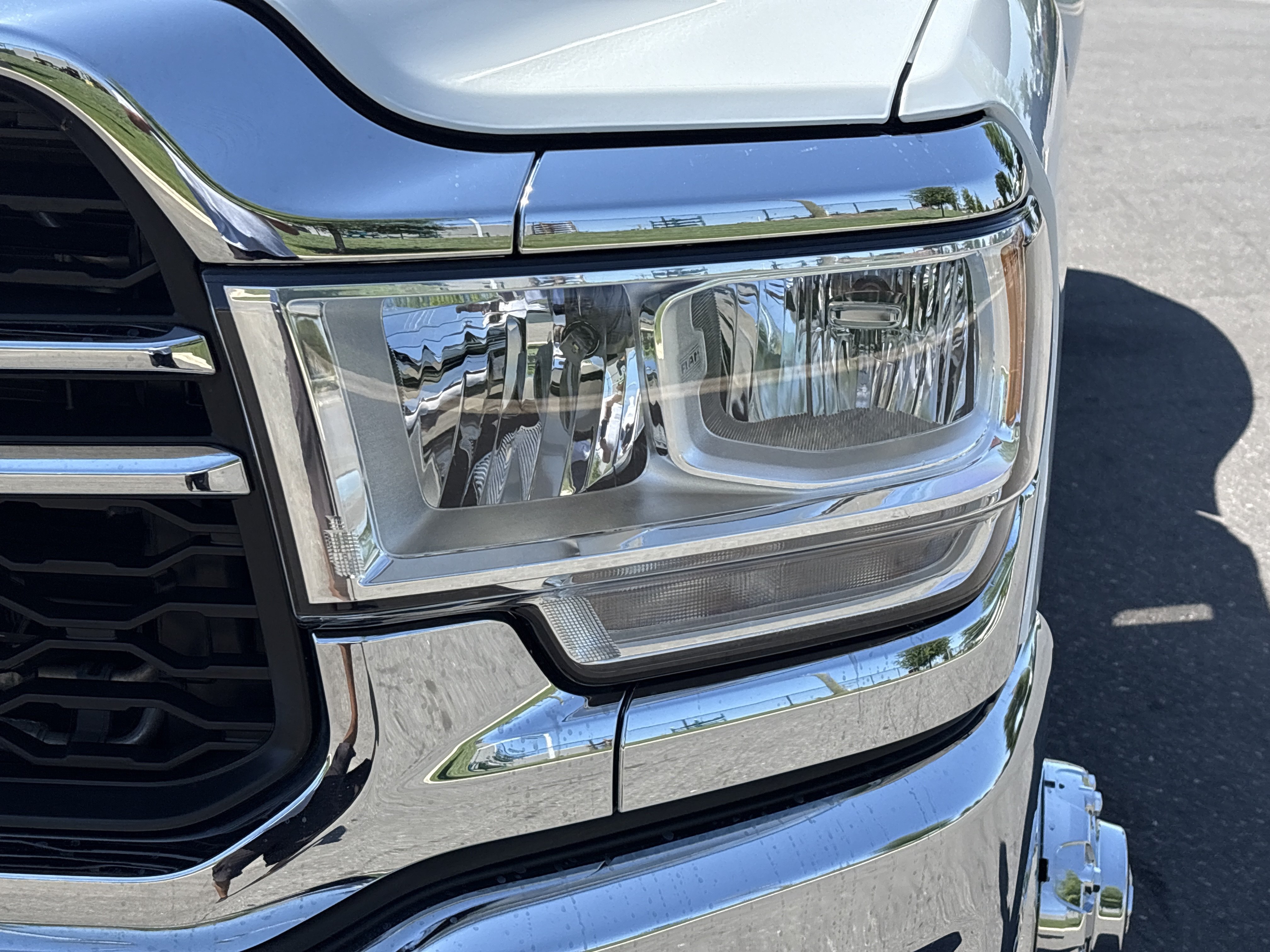 Certified 2024 RAM 3500 Tradesman w/ Chrome Appearance Group AWD/4WD image 11