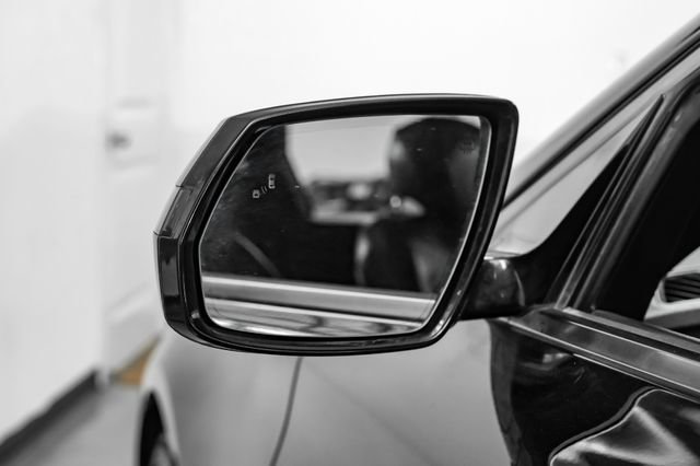 Used 2018 Genesis G80 3.3T Sport RWD image 37