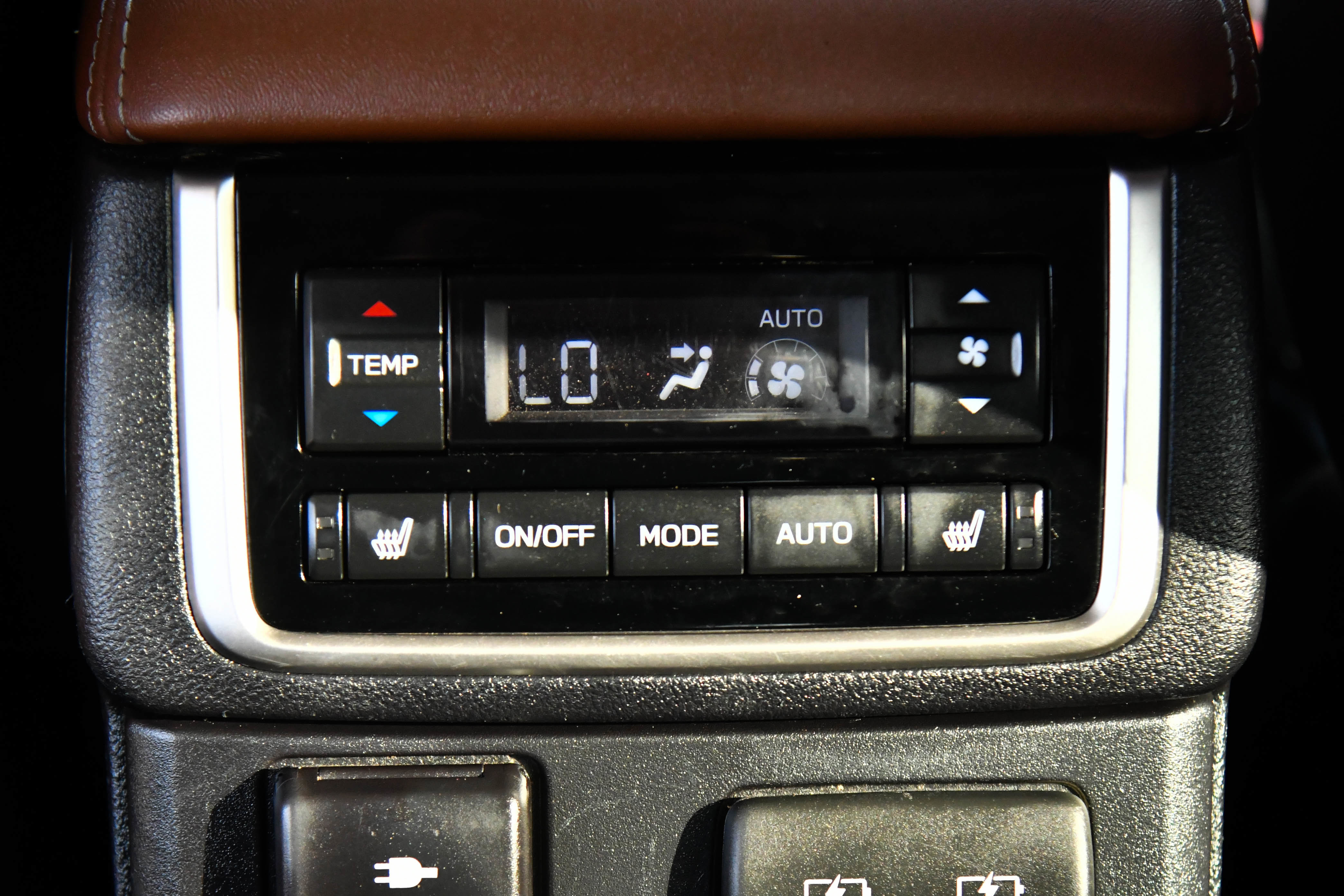 Used 2022 Subaru Ascent Touring image 43