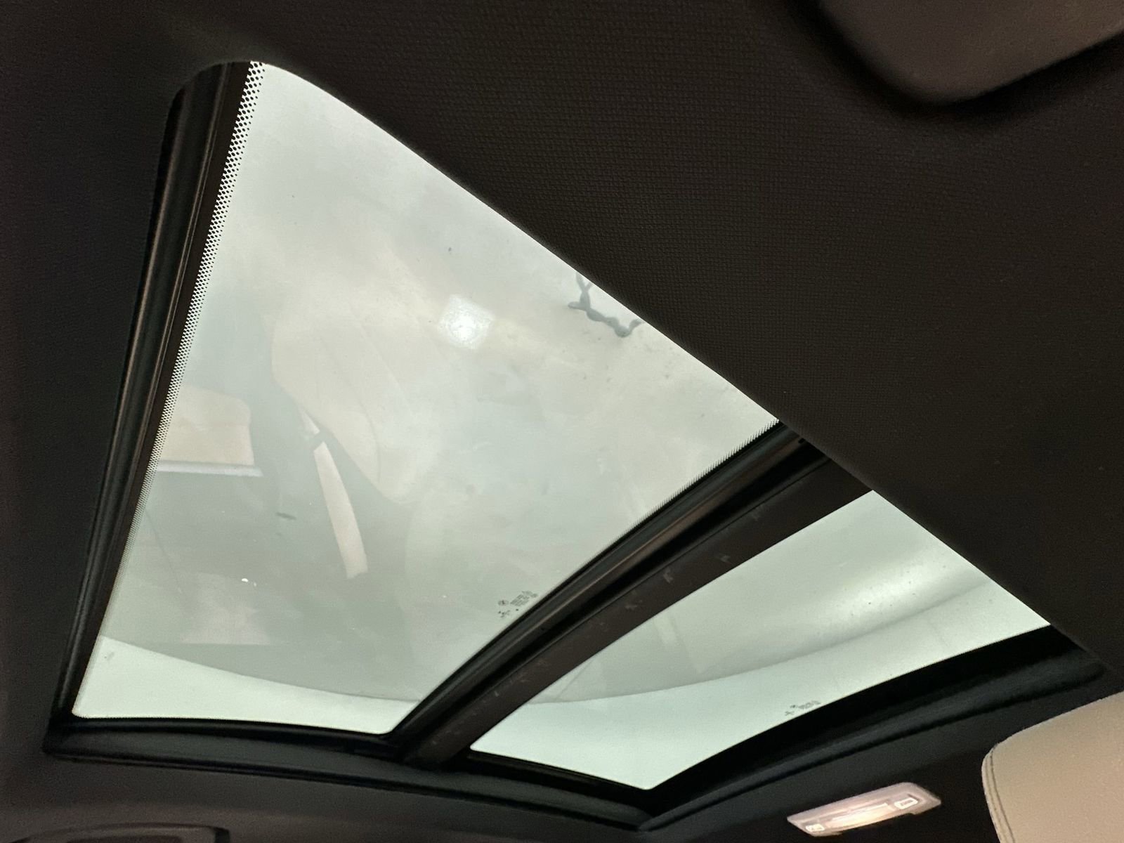 Used 2017 BMW 330i Gran Turismo xDrive image 26