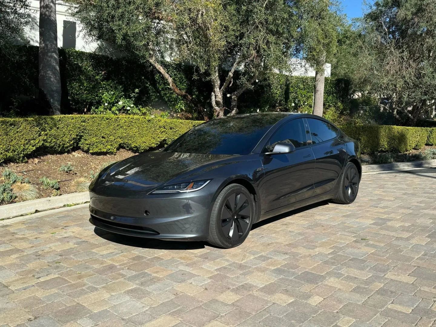 Used 2024 Tesla Model 3 Long Range image 2
