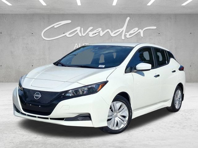 Used 2025 Nissan Leaf S FWD image 1