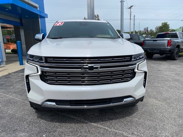 Used 2023 Chevrolet Suburban Premier AWD/4WD image 8