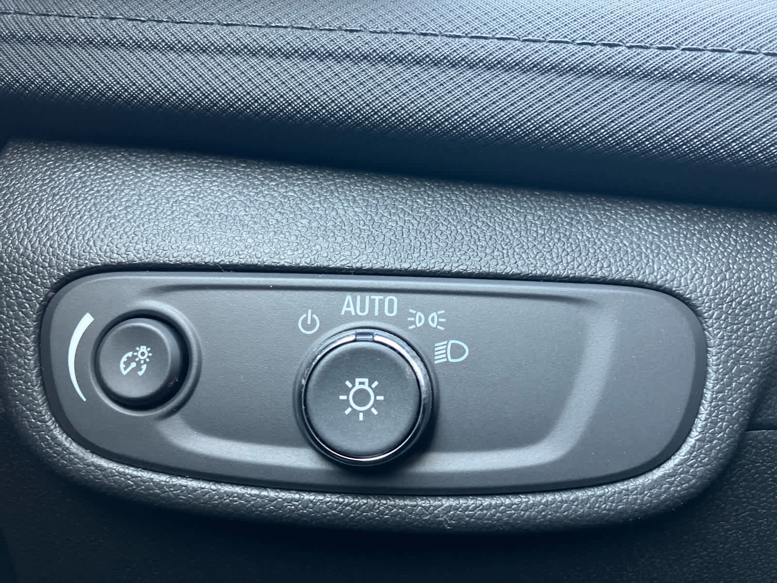 New 2026 Chevrolet TrailBlazer LT image 14