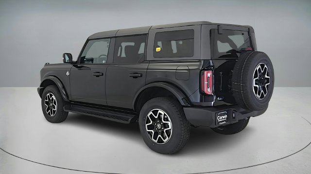 Used 2025 Ford Bronco Outer Banks AWD/4WD image 5