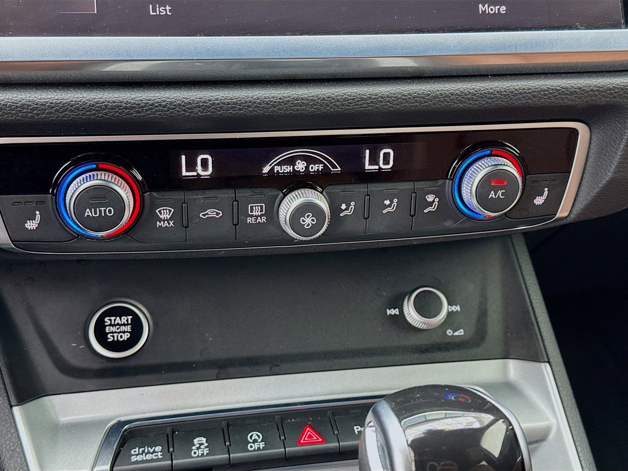 Used 2021 Audi Q3 2.0T Premium w/ Convenience Package image 12