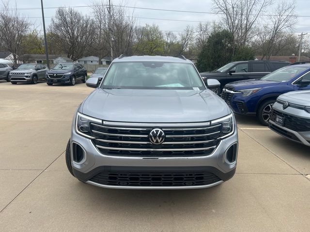 New 2026 Volkswagen Atlas SE AWD/4WD image 2